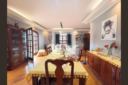 Sala de casa à venda com 3 quartos, 638m² em Parque Centenário, Jundiaí