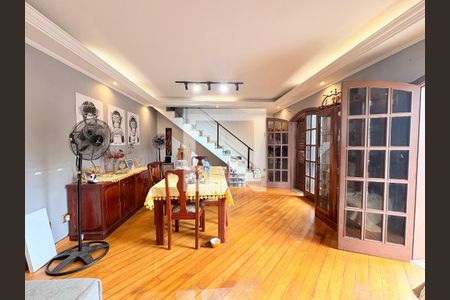 Sala de casa à venda com 3 quartos, 638m² em Parque Centenário, Jundiaí