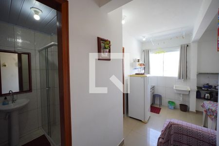 Sala - -cozinha de apartamento para alugar com 1 quarto, 22m² em Barreiros, São José