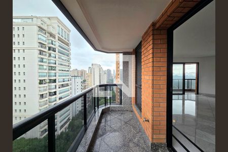 Varanda da Sala de apartamento para alugar com 4 quartos, 260m² em Indianópolis, São Paulo