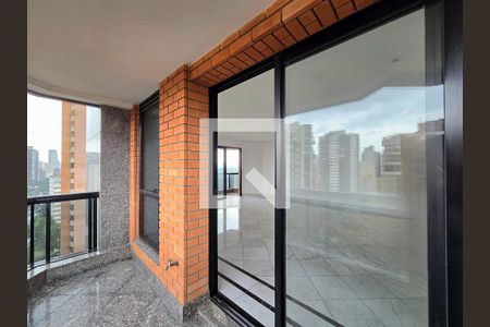 Varanda da Sala de apartamento para alugar com 4 quartos, 260m² em Indianópolis, São Paulo