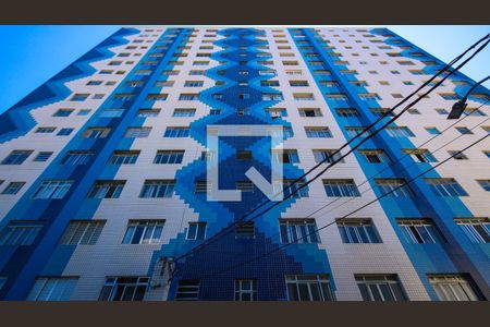 Fachada de kitnet/studio para alugar com 1 quarto, 28m² em Guilhermina, Praia Grande