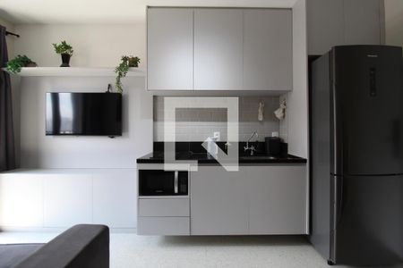 Sala/Cozinha de apartamento à venda com 1 quarto, 26m² em Vila Olímpia, São Paulo