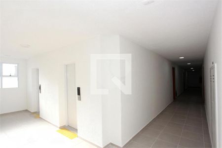 Apartamento à venda com 2 quartos, 36m² em Vila Antonieta, São Paulo