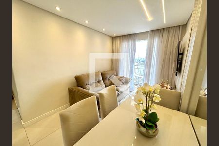 Sala de apartamento para alugar com 2 quartos, 59m² em Picanço, Guarulhos