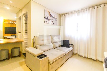 Sala/Cozinha de apartamento para alugar com 2 quartos, 43m² em Guaianases, São Paulo