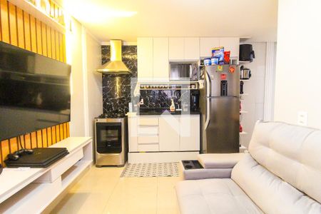 Sala/Cozinha de apartamento para alugar com 2 quartos, 43m² em Guaianases, São Paulo