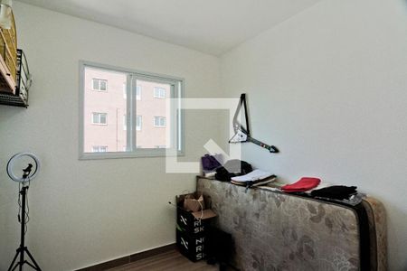 Quarto 1 de apartamento para alugar com 2 quartos, 34m² em Jardim Bandeirantes, São Paulo