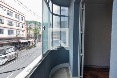 Sala de apartamento para alugar com 2 quartos, 60m² em Rio Comprido, Rio de Janeiro