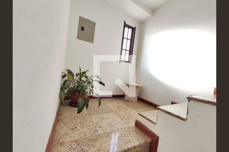 Casa à venda com 4 quartos, 240m² em São Francisco, Niterói