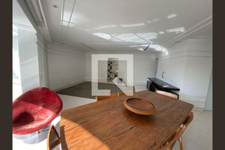 Apartamento à venda com 2 quartos, 133m² em Vila Regente Feijó, São Paulo