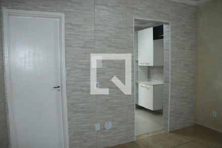 Casa de Condomínio para alugar com 2 quartos, 65m² em Água Espraiada (caucaia do Alto), Cotia