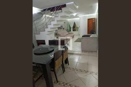 Casa à venda com 3 quartos, 120m² em Vila Bela, São Paulo