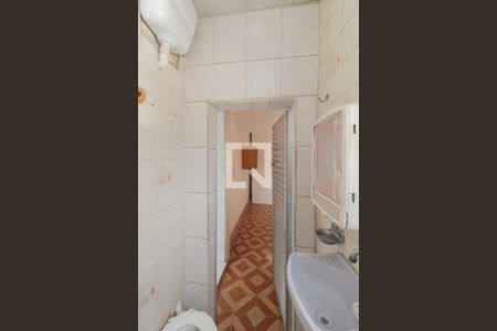 Banheiro de casa para alugar com 1 quarto, 70m² em Cidade Antônio Estêvão de Carvalho, São Paulo