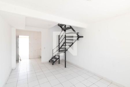 Sala de casa de condomínio para alugar com 2 quartos, 55m² em Campo Grande, Rio de Janeiro