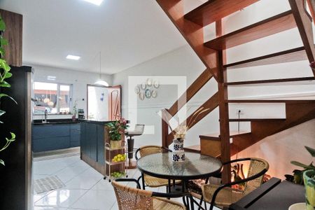 Casa para alugar com 3 quartos, 145m² em Jardim Regina, São Paulo