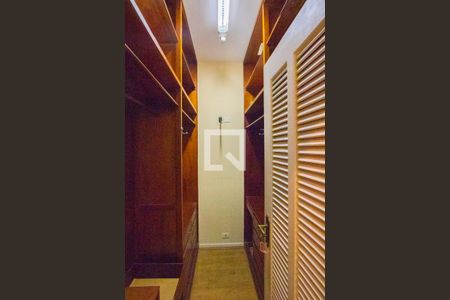 Closet do quarto 1 de apartamento para alugar com 3 quartos, 160m² em Centro, Santo André