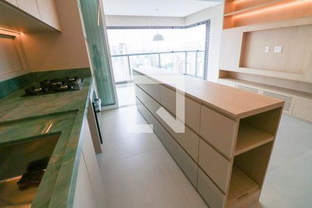 Sala / Cozinha de apartamento para alugar com 2 quartos, 77m² em Santo Amaro, São Paulo