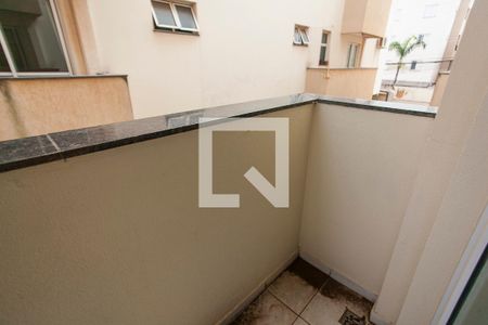 Varanda de apartamento para alugar com 2 quartos, 78m² em Santa Mônica, Uberlândia