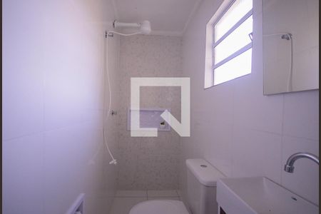 Banheiro  de casa para alugar com 1 quarto, 20m² em São João Climaco, São Paulo