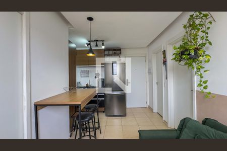 Sala de apartamento para alugar com 2 quartos, 34m² em Santo Amaro, São Paulo