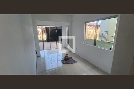 Casa à venda com 6 quartos, 180m² em Vicentina, São Leopoldo