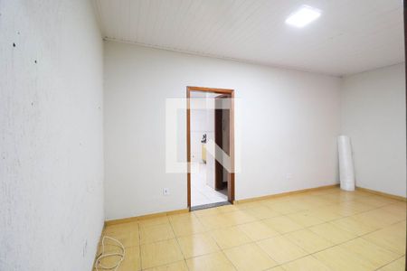 Casa para alugar com 2 quartos, 120m² em Vila Medeiros, São Paulo