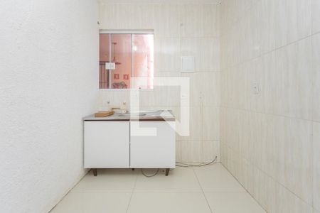 Cozinha de casa para alugar com 2 quartos, 40m² em Jardim Malia Ii, São Paulo