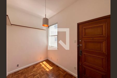 Sala de apartamento à venda com 1 quarto, 36m² em Copacabana, Rio de Janeiro