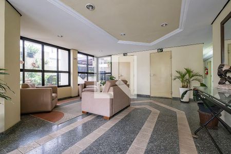 Hall de entrada de apartamento para alugar com 2 quartos, 52m² em Pinheiros, São Paulo
