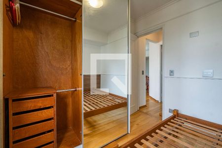 Quarto 1 de apartamento para alugar com 2 quartos, 51m² em Pinheiros, São Paulo