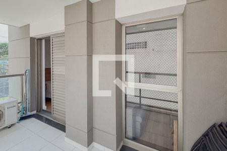 Varanda de kitnet/studio para alugar com 1 quarto, 31m² em Pinheiros, São Paulo