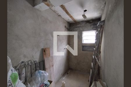 Banheiro - torneira de casa para alugar com 1 quarto, 50m² em Vila Água Funda, São Paulo