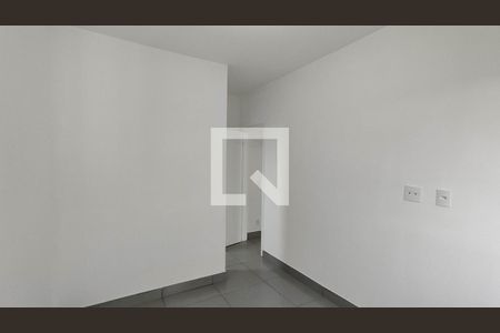 Quarto 2 de apartamento para alugar com 2 quartos, 53m² em Tanquinho, Ferraz de Vasconcelos