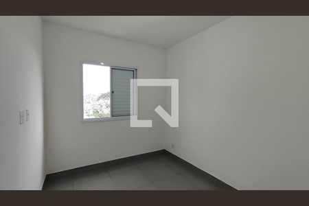 Quarto 2 de apartamento para alugar com 2 quartos, 53m² em Tanquinho, Ferraz de Vasconcelos
