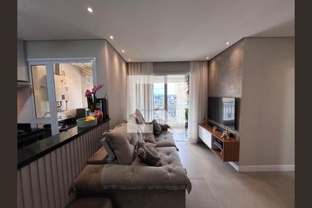 Sala de estar de apartamento à venda com 2 quartos, 60m² em Jardim Umuarama, São Paulo