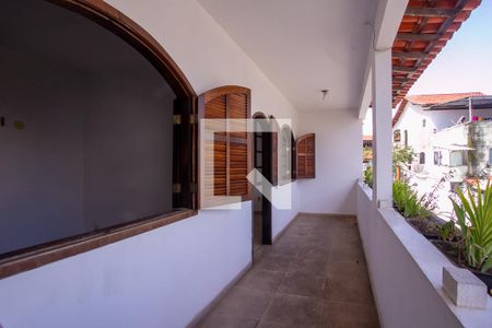 Varanda da sala de casa de condomínio para alugar com 3 quartos, 144m² em Mangueira, São Gonçalo