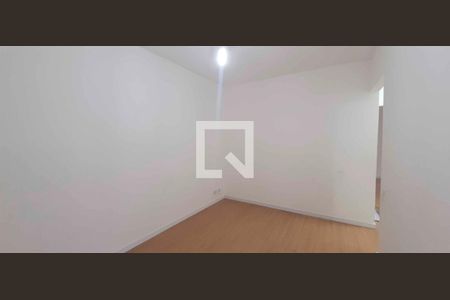 Apartamento para alugar com 2 quartos, 57m² em Jardim Roberto, Osasco
