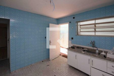 Casa à venda com 2 quartos, 100m² em Vila Antonieta, São Paulo