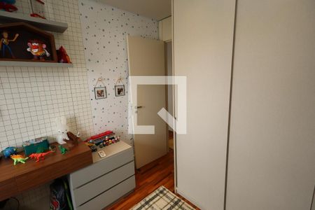 Quarto de apartamento à venda com 2 quartos, 101m² em Campestre, Santo André