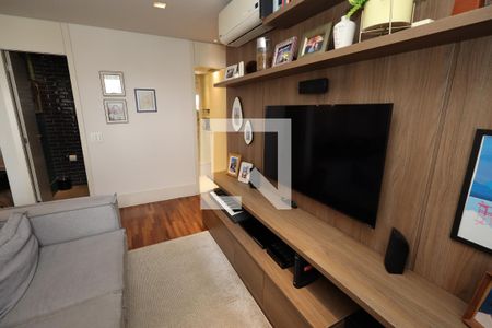 Sala de TV de apartamento à venda com 2 quartos, 101m² em Campestre, Santo André