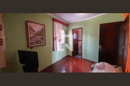 Casa à venda com 2 quartos, 300m² em Veloso, Osasco