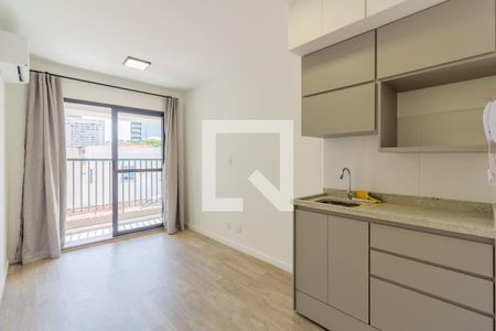 Sala/Cozinha de apartamento para alugar com 1 quarto, 29m² em Pinheiros, São Paulo