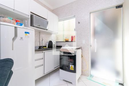 Sala/Cozinha de apartamento à venda com 2 quartos, 37m² em Vila Granada, São Paulo