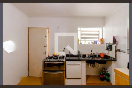 Cozinha de casa para alugar com 3 quartos, 185m² em Jardim Santa Emilia, São Paulo