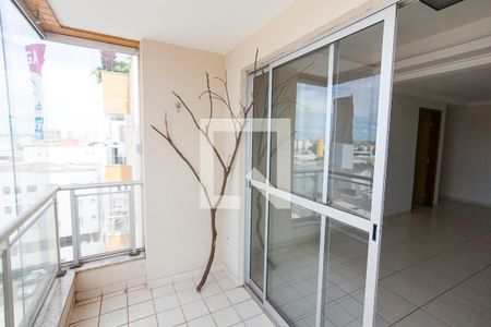 Varanda da Sala de apartamento para alugar com 3 quartos, 193m² em Santa Mônica, Uberlândia