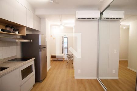 Kitnet/Studio à venda com 1 quarto, 32m² em Cerqueira César, São Paulo