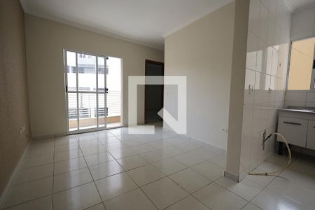 Sala de apartamento para alugar com 2 quartos, 60m² em Vila Claudio, Santo André
