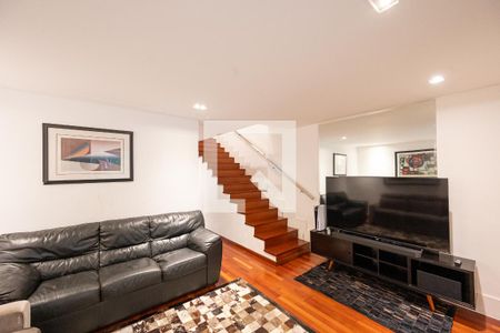 Sala de casa à venda com 3 quartos, 128m² em Mirandópolis, São Paulo