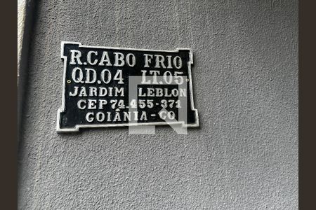 Casa para alugar com 3 quartos, 276m² em Residencial Campos Dourados, Goiânia